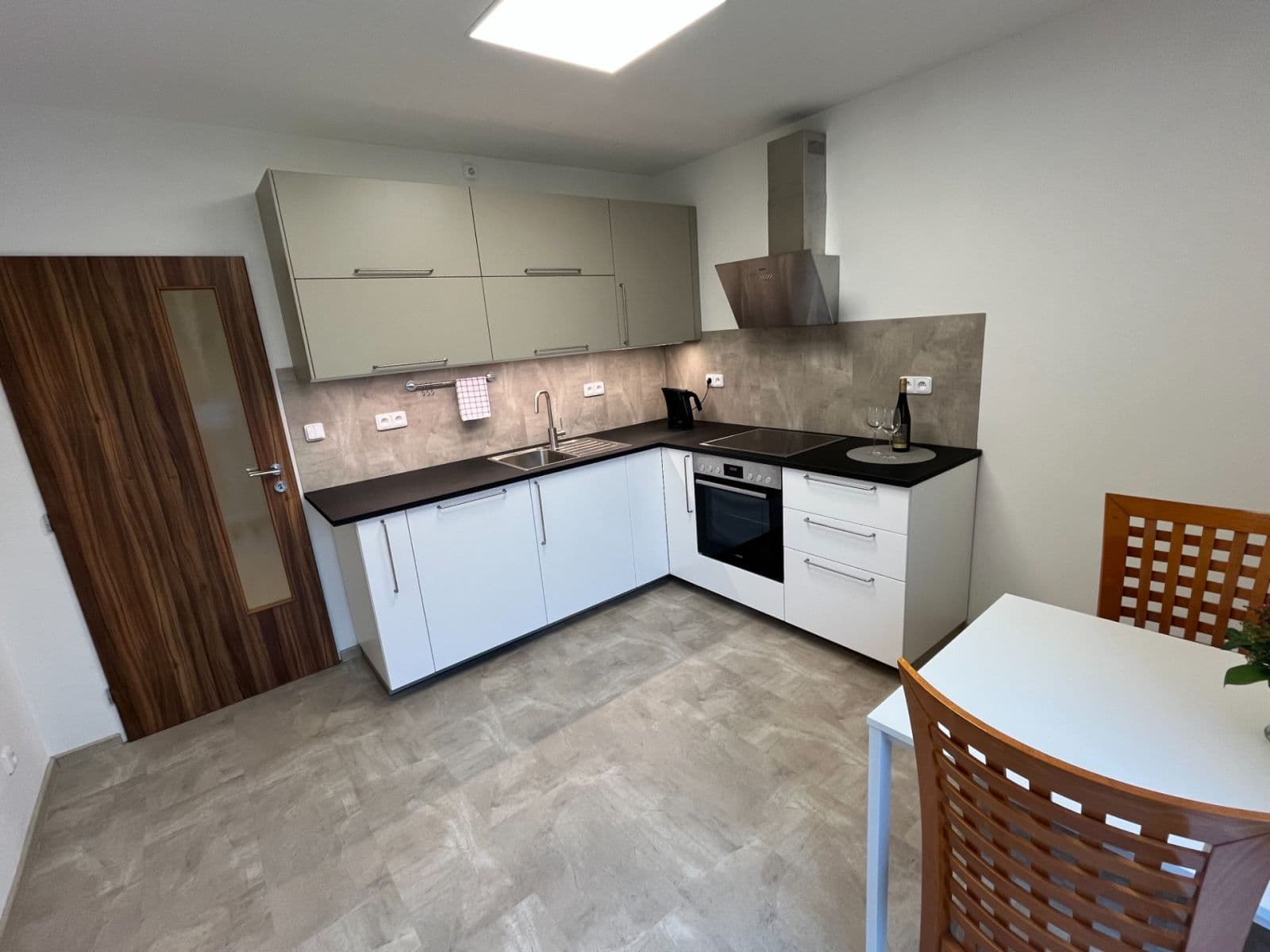 Prenájom bytu 1-izbový 46 m², Maškova, Brno, Jihomoravský kraj Prenájom bytu 1-izbový 46 m², Maškova, Brno, Jihomoravský kraj
