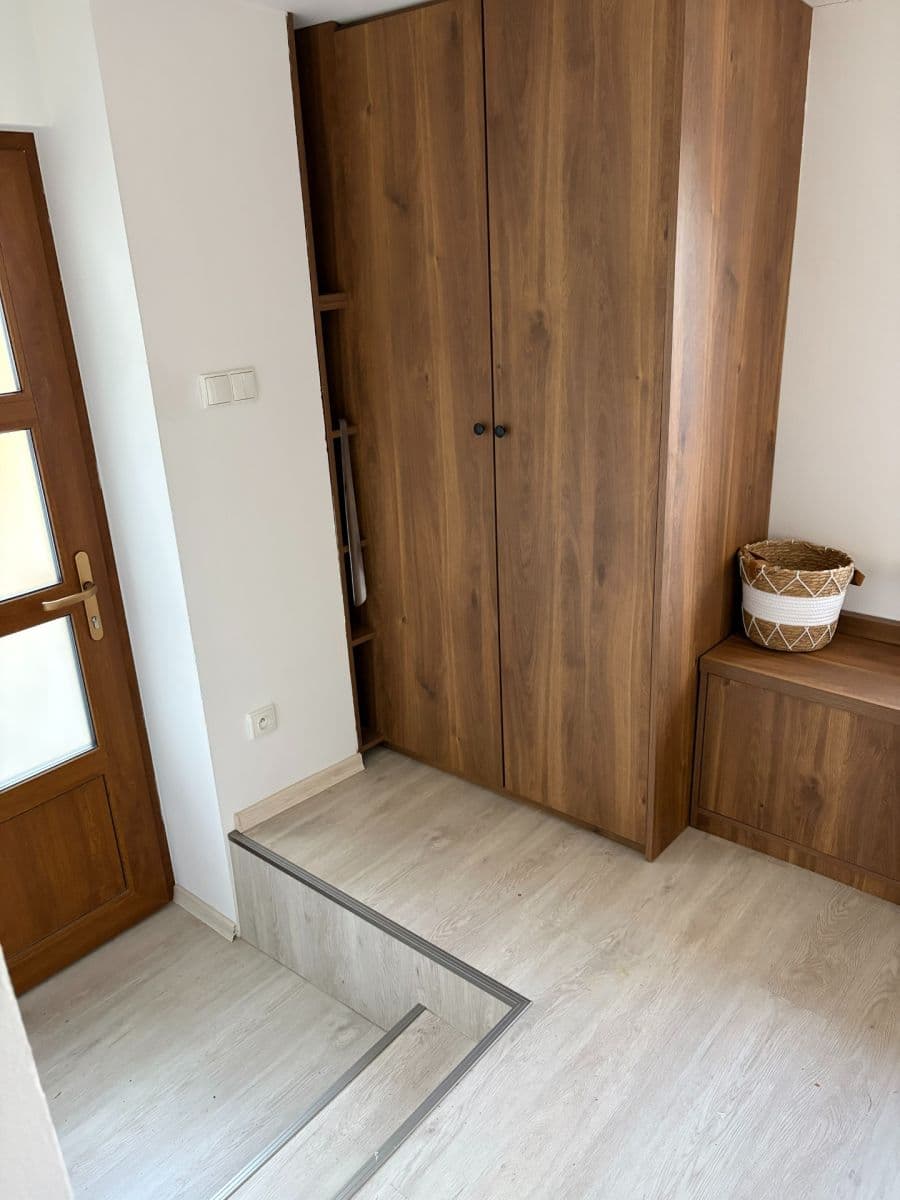 Prenájom domu 80 m², pozemok 200 m², Břevnická, Havlíčkův Brod, Kraj Vysočina Prenájom domu 80 m², pozemok 200 m², Břevnická, Havlíčkův Brod, Kraj Vysočina