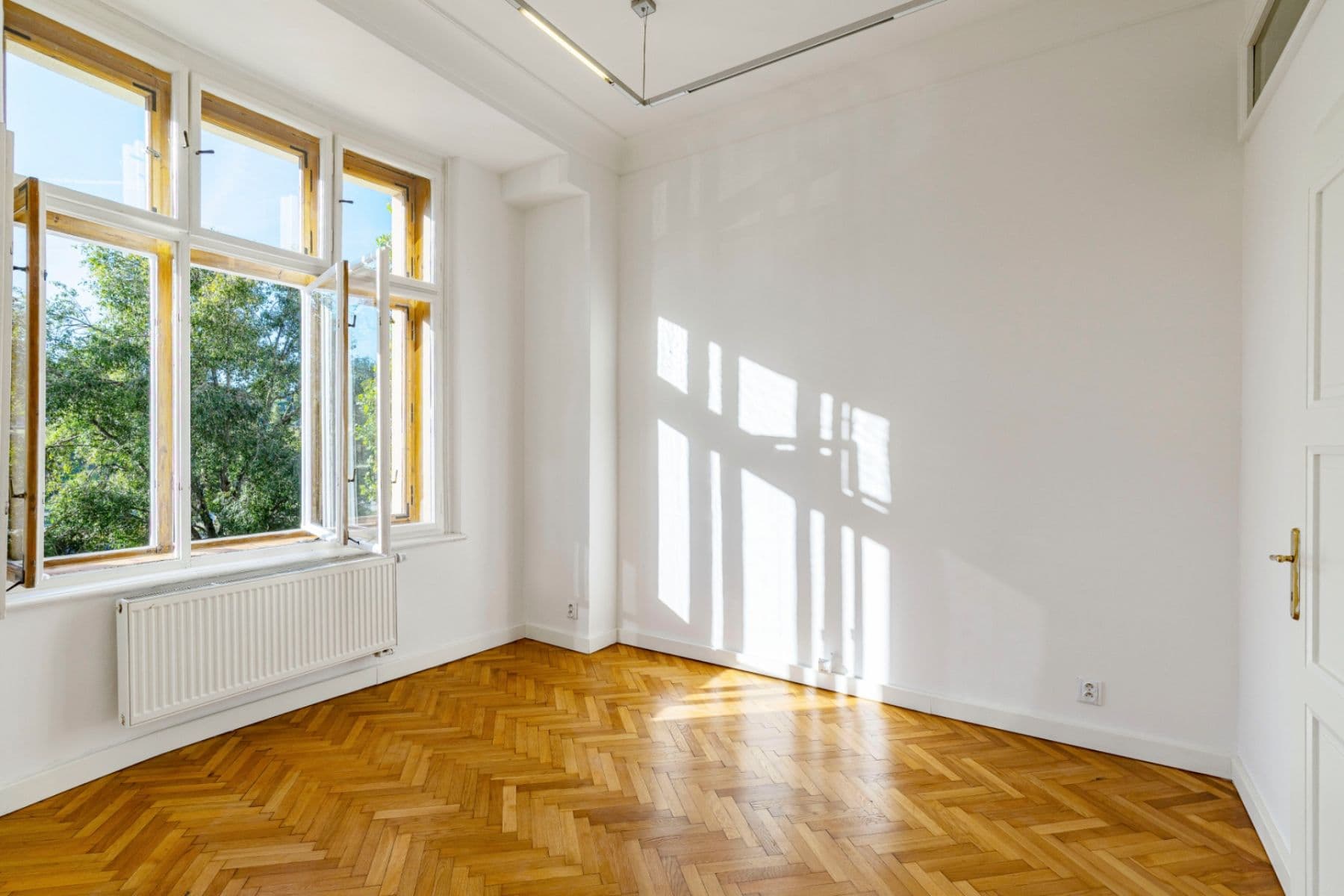 Prenájom bytu 2-izbový 70 m², Václavkova, Praha, Praha Prenájom bytu 2-izbový 70 m², Václavkova, Praha, Praha