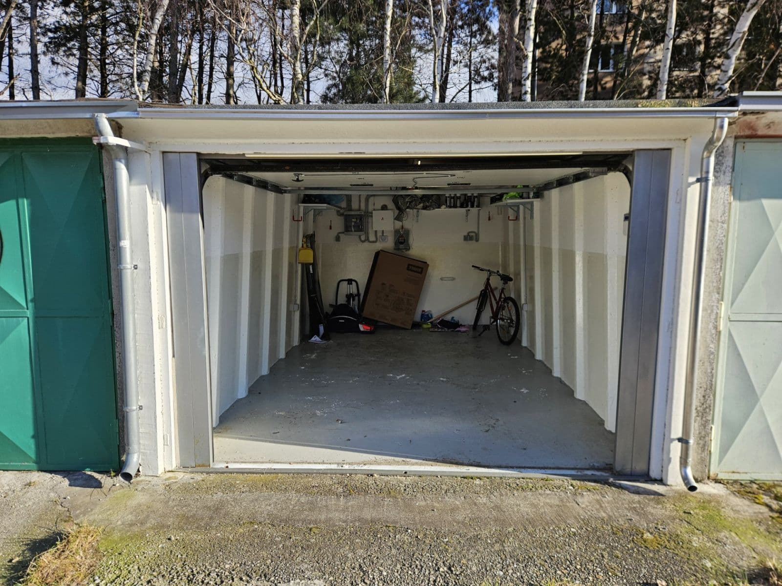 Predaj garáže 18 m², Hagarova, Rača, Bratislavský kraj Predaj garáže 18 m², Hagarova, Rača, Bratislavský kraj