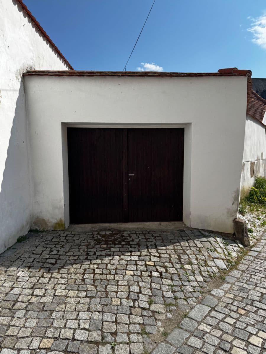 Prenájom garáže 227 m², Český Krumlov, Jihočeský kraj Prenájom garáže 227 m², Český Krumlov, Jihočeský kraj