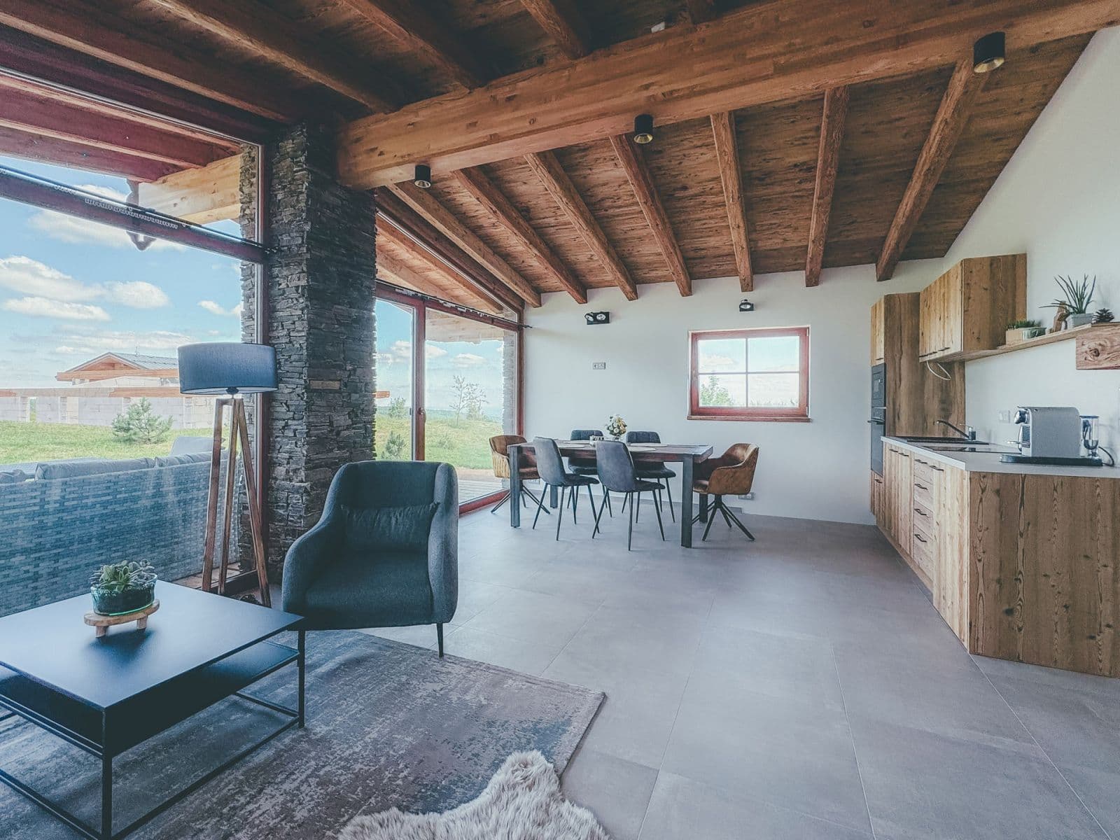 Predaj rekreačného objektu 94 m², pozemok 607 m², Dubí, Ústecký kraj Predaj rekreačného objektu 94 m², pozemok 607 m², Dubí, Ústecký kraj
