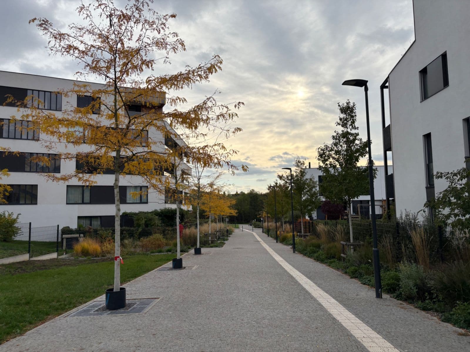 Prenájom bytu 1-izbový 40 m², Skálové, Praha, Praha Prenájom bytu 1-izbový 40 m², Skálové, Praha, Praha