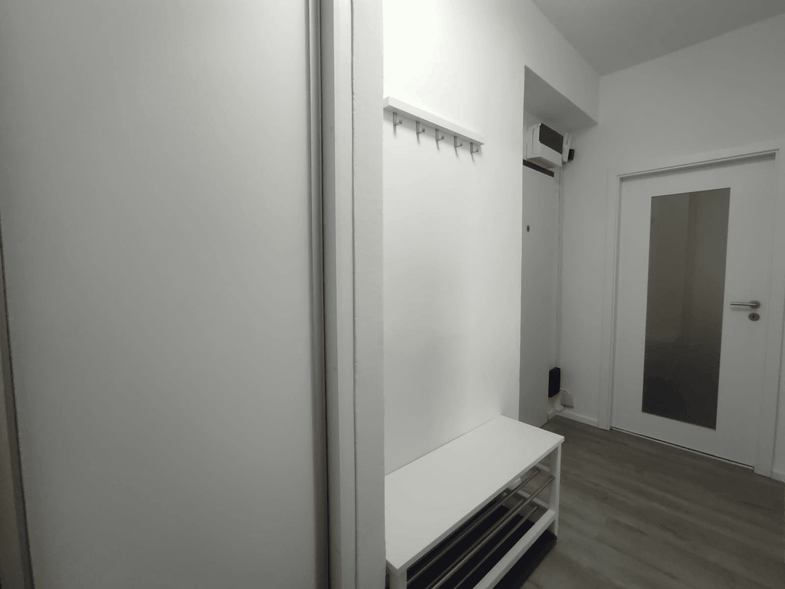Prenájom bytu 1-izbový 36 m², Královická, Praha, Praha Prenájom bytu 1-izbový 36 m², Královická, Praha, Praha