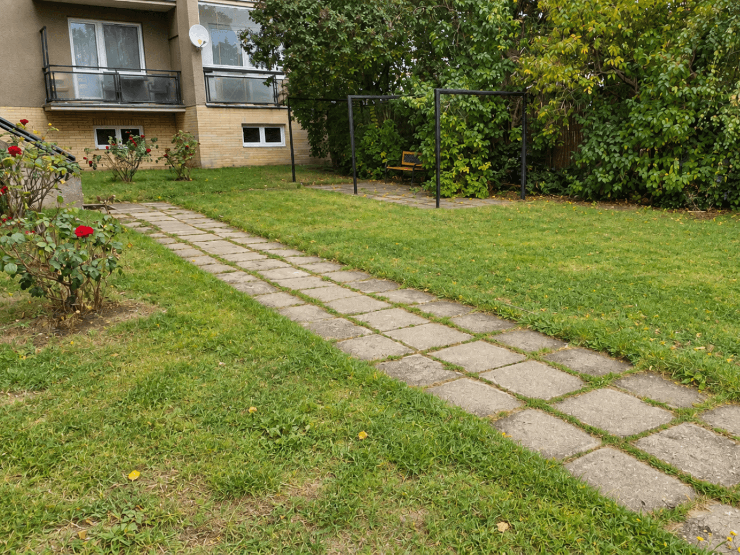 Prenájom bytu 1-izbový 36 m², Královická, Praha, Praha Prenájom bytu 1-izbový 36 m², Královická, Praha, Praha
