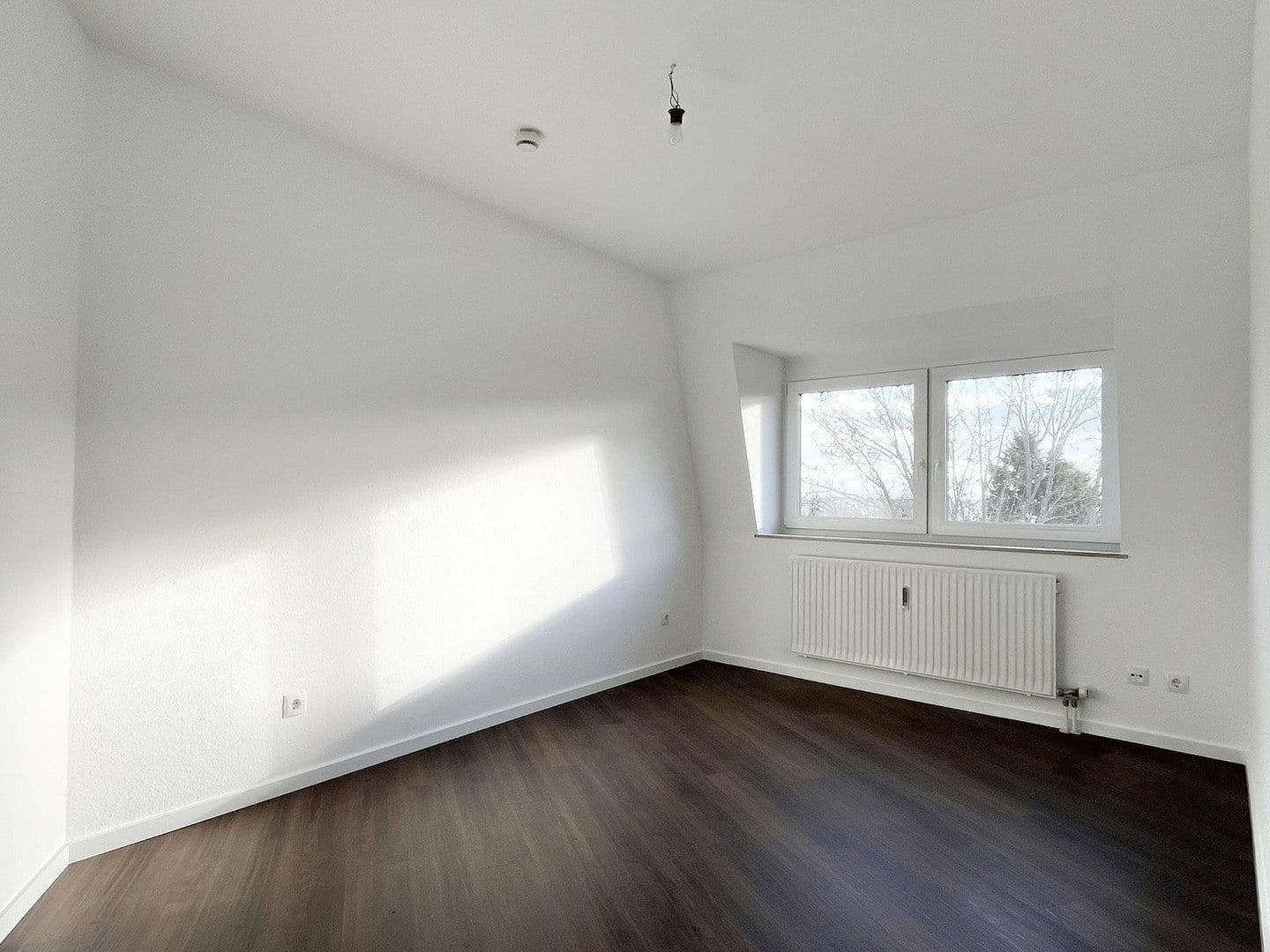 Prenájom bytu 3-izbový 65 m², Am Leiderat 7, Neustadt an der Weinstraße, Porýnie-Falcko Prenájom bytu 3-izbový 65 m², Am Leiderat 7, Neustadt an der Weinstraße, Porýnie-Falcko