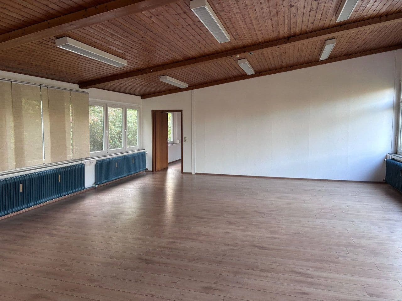 Prenájom kancelárie 130 m², Bunsenstrasse 22, Böblingen, Bádensko-Wurttembersko Prenájom kancelárie 130 m², Bunsenstrasse 22, Böblingen, Bádensko-Wurttembersko