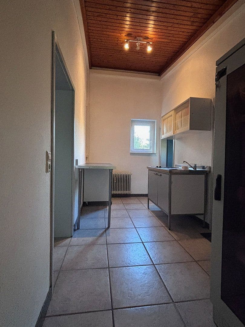 Prenájom kancelárie 130 m², Bunsenstrasse 22, Böblingen, Bádensko-Wurttembersko Prenájom kancelárie 130 m², Bunsenstrasse 22, Böblingen, Bádensko-Wurttembersko