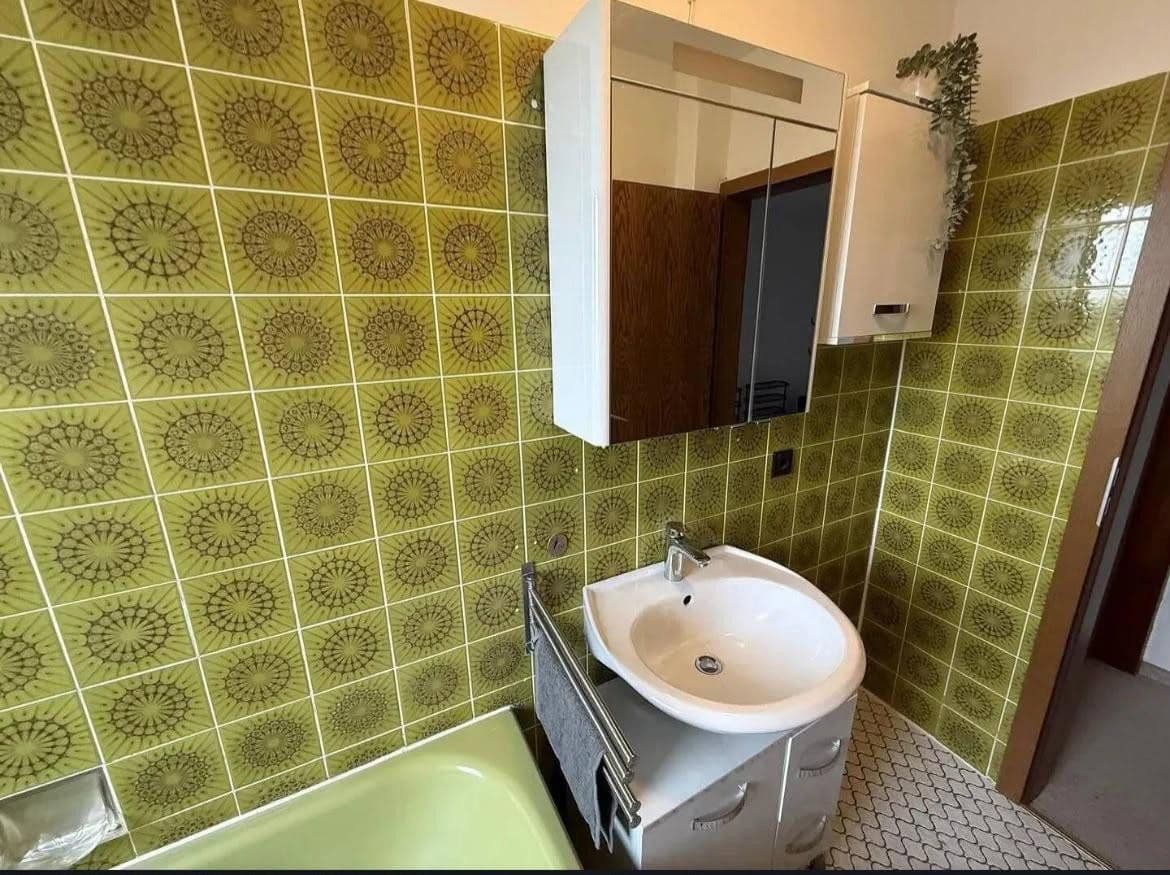 Prenájom bytu 1-izbový 25 m², Würzburger Ring 35, Erlangen, Bavorsko Prenájom bytu 1-izbový 25 m², Würzburger Ring 35, Erlangen, Bavorsko