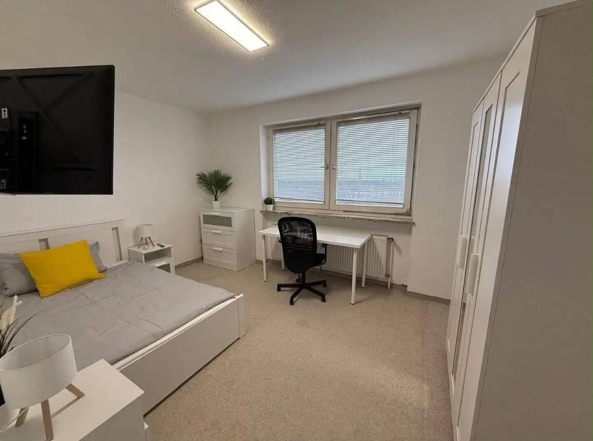 Prenájom bytu 1-izbový 25 m², Würzburger Ring 35, Erlangen, Bavorsko Prenájom bytu 1-izbový 25 m², Würzburger Ring 35, Erlangen, Bavorsko