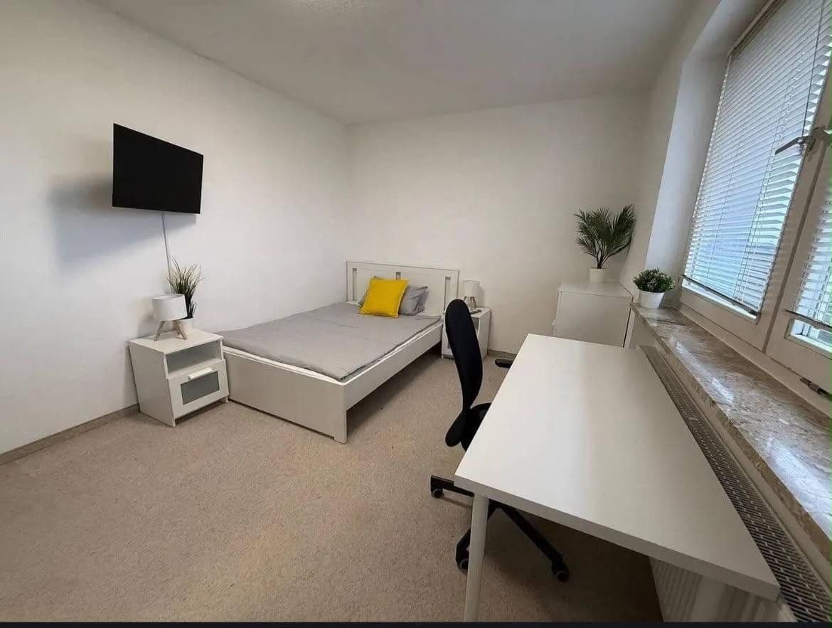 Prenájom bytu 1-izbový 25 m², Würzburger Ring 35, Erlangen, Bavorsko Prenájom bytu 1-izbový 25 m², Würzburger Ring 35, Erlangen, Bavorsko