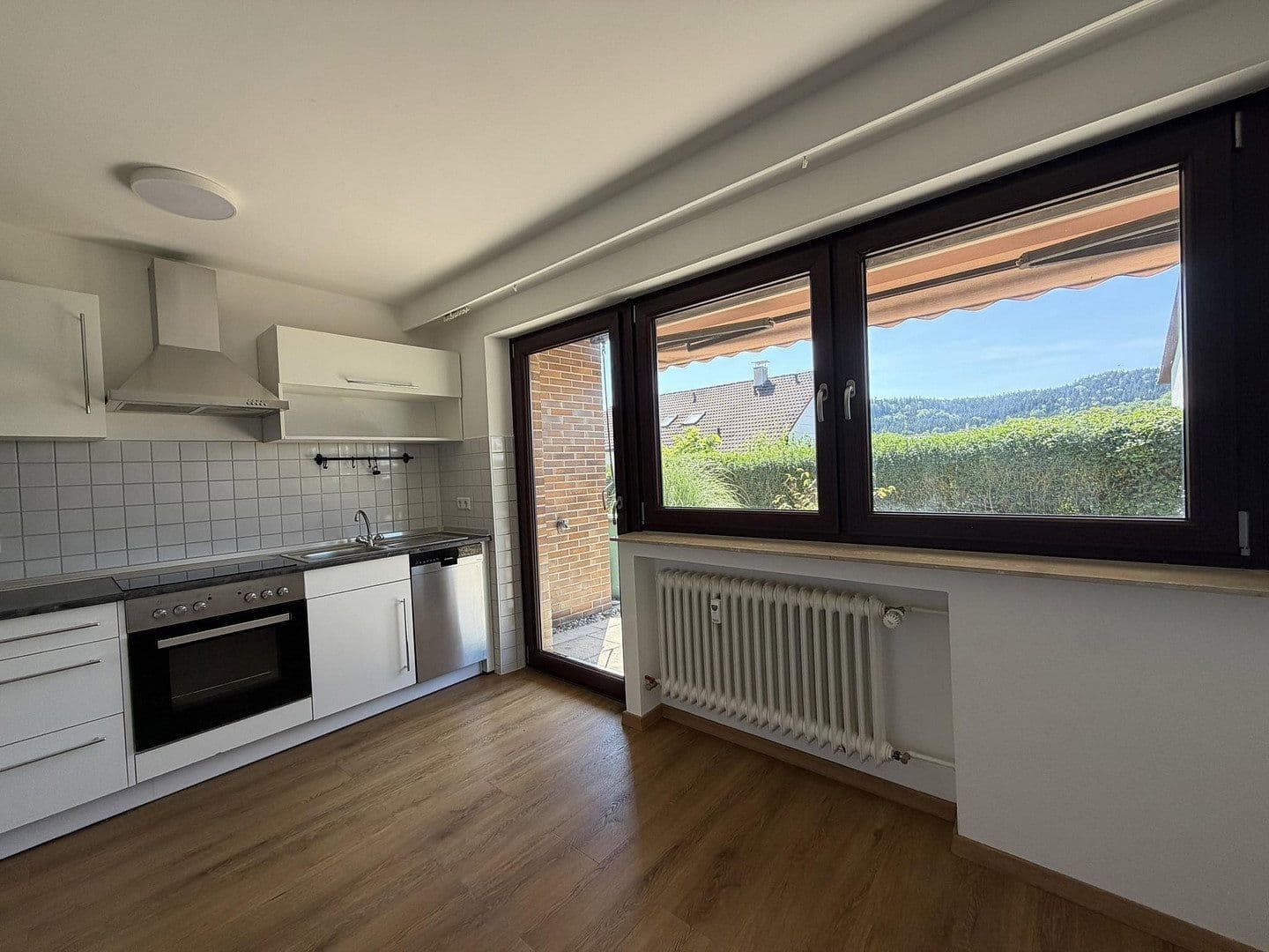 Predaj domu 193 m², pozemok 468 m², Gaildorf, Bádensko-Wurttembersko Predaj domu 193 m², pozemok 468 m², Gaildorf, Bádensko-Wurttembersko