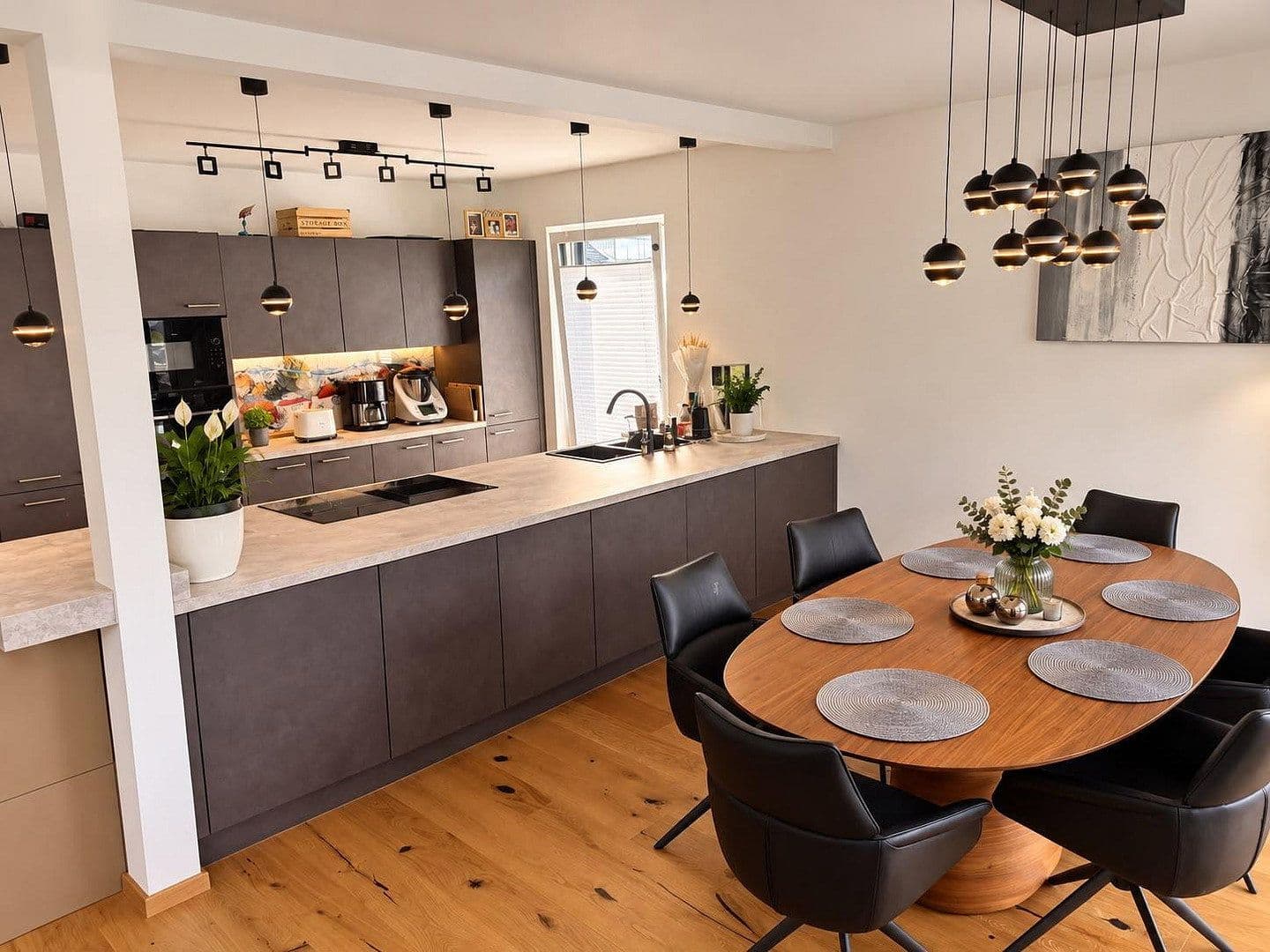 Prenájom domu 144 m², pozemok 300 m², Laupheimer Str.12/1, Burgrieden, Bádensko-Wurttembersko Prenájom domu 144 m², pozemok 300 m², Laupheimer Str.12/1, Burgrieden, Bádensko-Wurttembersko