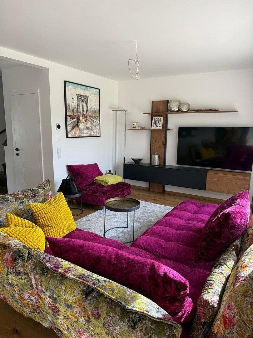 Prenájom domu 144 m², pozemok 300 m², Laupheimer Str.12/1, Burgrieden, Bádensko-Wurttembersko Prenájom domu 144 m², pozemok 300 m², Laupheimer Str.12/1, Burgrieden, Bádensko-Wurttembersko