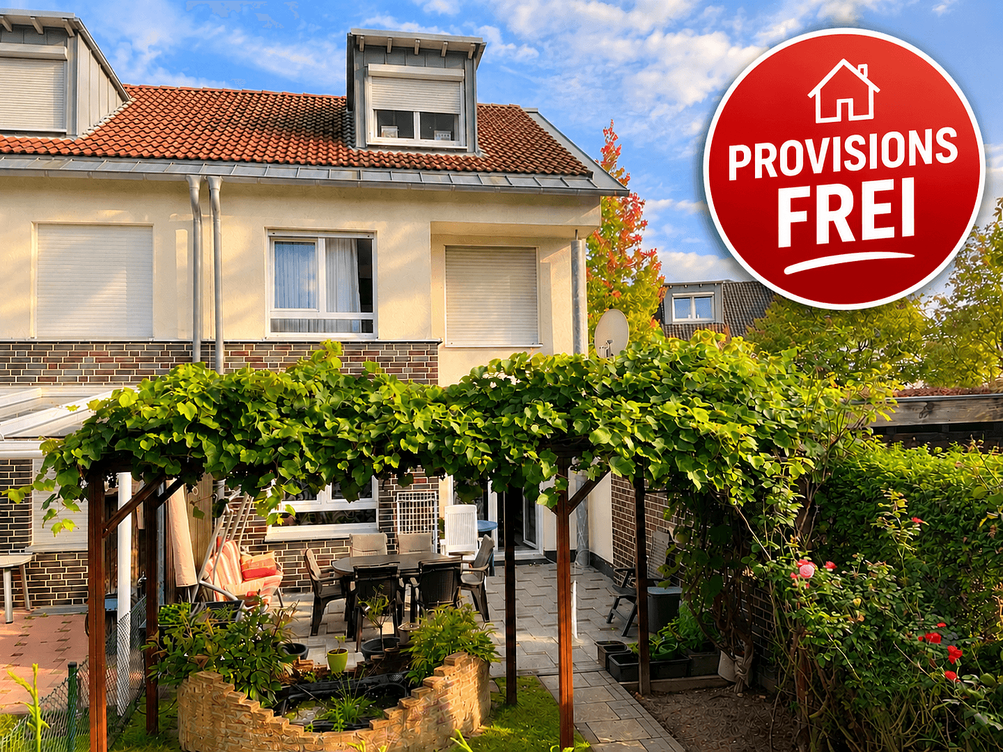 Predaj domu 107 m², pozemok 188 m², Neuss, Severné Porýnie - Westfálsko Predaj domu 107 m², pozemok 188 m², Neuss, Severné Porýnie - Westfálsko