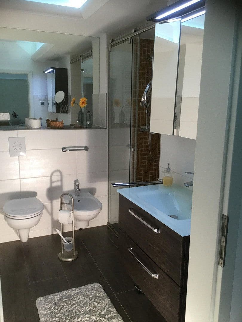 Predaj bytu 4-izbový 105 m², Hemmingen, Dolné Sasko Predaj bytu 4-izbový 105 m², Hemmingen, Dolné Sasko