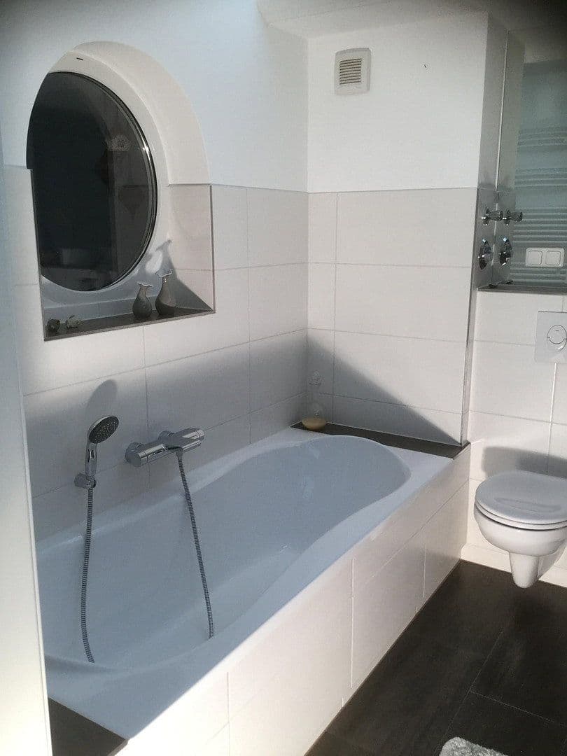 Predaj bytu 4-izbový 105 m², Hemmingen, Dolné Sasko Predaj bytu 4-izbový 105 m², Hemmingen, Dolné Sasko