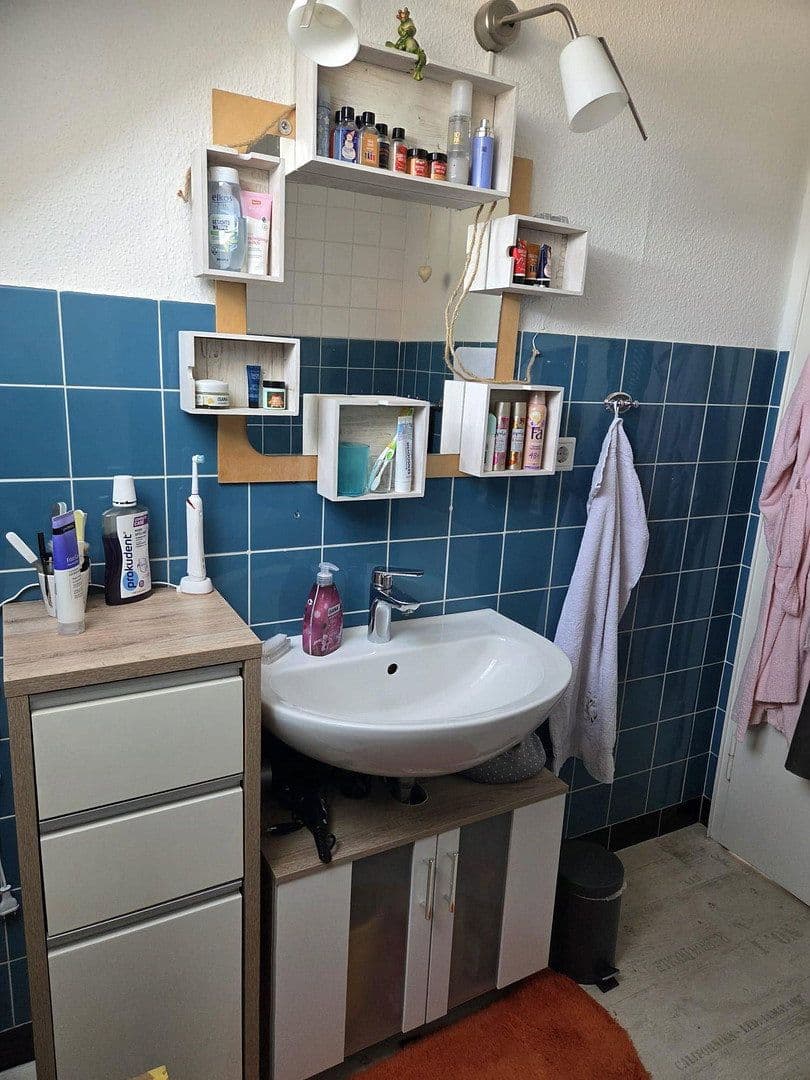 Prenájom bytu 3-izbový 49 m², Bad Salzuflen, Severné Porýnie - Westfálsko Prenájom bytu 3-izbový 49 m², Bad Salzuflen, Severné Porýnie - Westfálsko