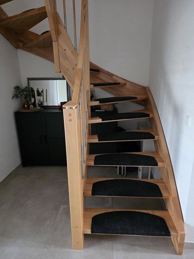 Predaj domu 127 m², pozemok 315 m², Hohenhameln, Dolné Sasko Predaj domu 127 m², pozemok 315 m², Hohenhameln, Dolné Sasko