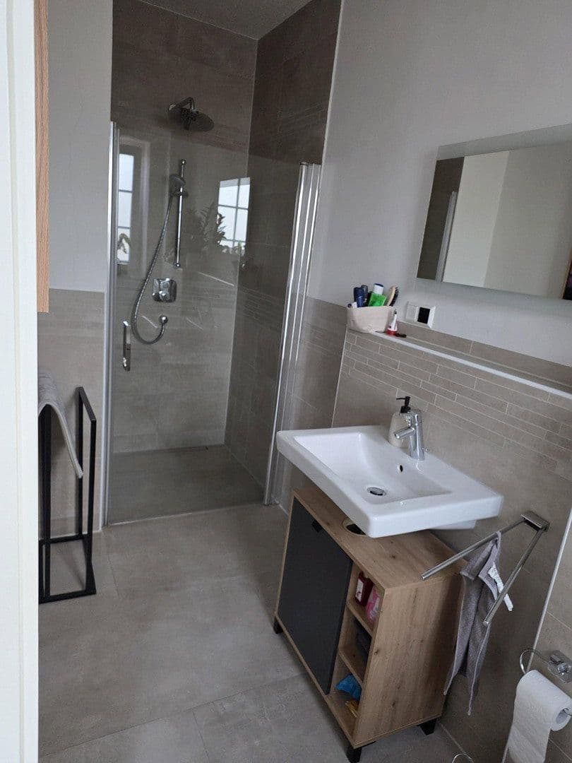Predaj domu 127 m², pozemok 315 m², Hohenhameln, Dolné Sasko Predaj domu 127 m², pozemok 315 m², Hohenhameln, Dolné Sasko
