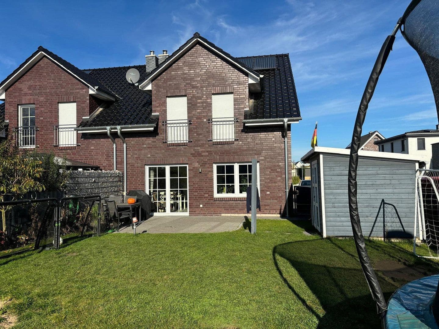 Predaj domu 127 m², pozemok 315 m², Hohenhameln, Dolné Sasko Predaj domu 127 m², pozemok 315 m², Hohenhameln, Dolné Sasko