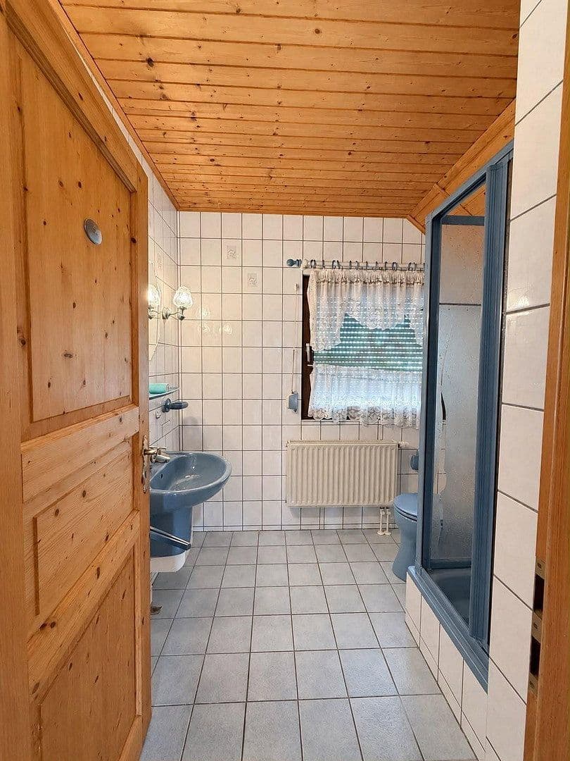 Predaj domu 116 m², pozemok 976 m², Wermsdorf, Sasko Predaj domu 116 m², pozemok 976 m², Wermsdorf, Sasko