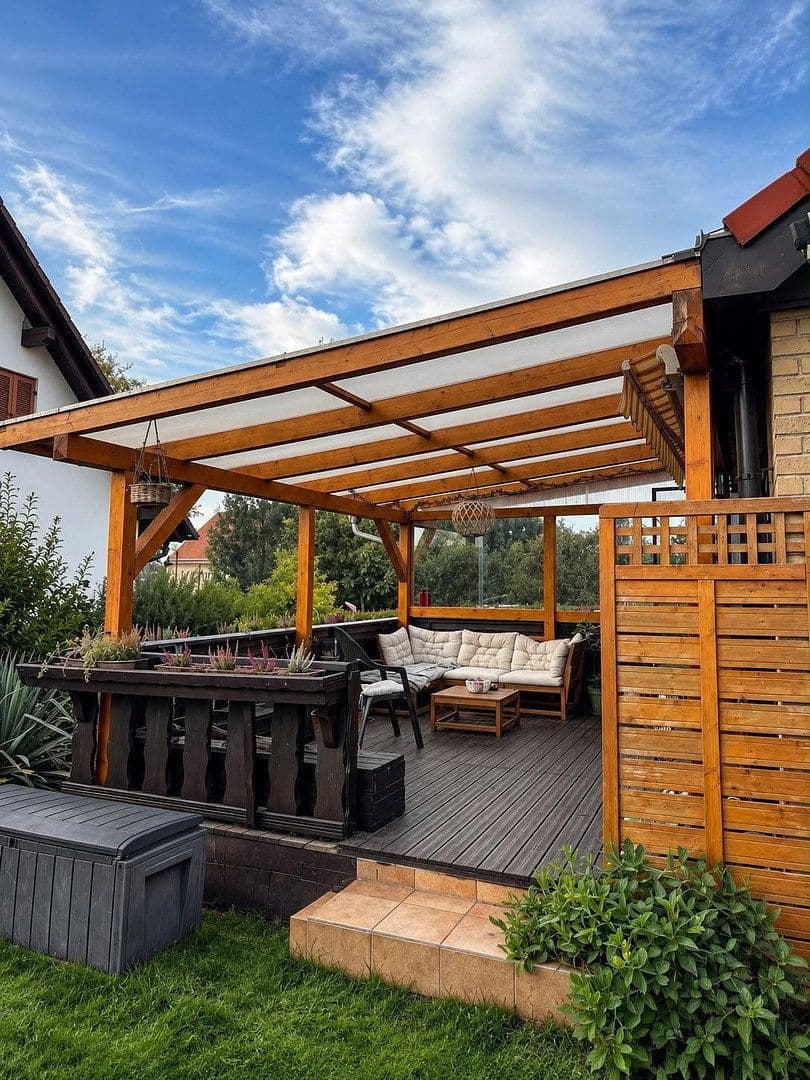 Predaj domu 116 m², pozemok 976 m², Wermsdorf, Sasko Predaj domu 116 m², pozemok 976 m², Wermsdorf, Sasko