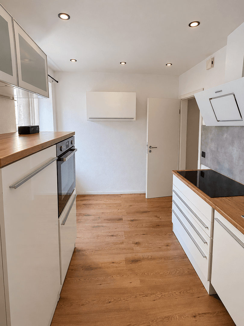 Prenájom bytu 2-izbový 62 m², Königsteiner Straße 61b, Hattingen, Severné Porýnie - Westfálsko Prenájom bytu 2-izbový 62 m², Königsteiner Straße 61b, Hattingen, Severné Porýnie - Westfálsko