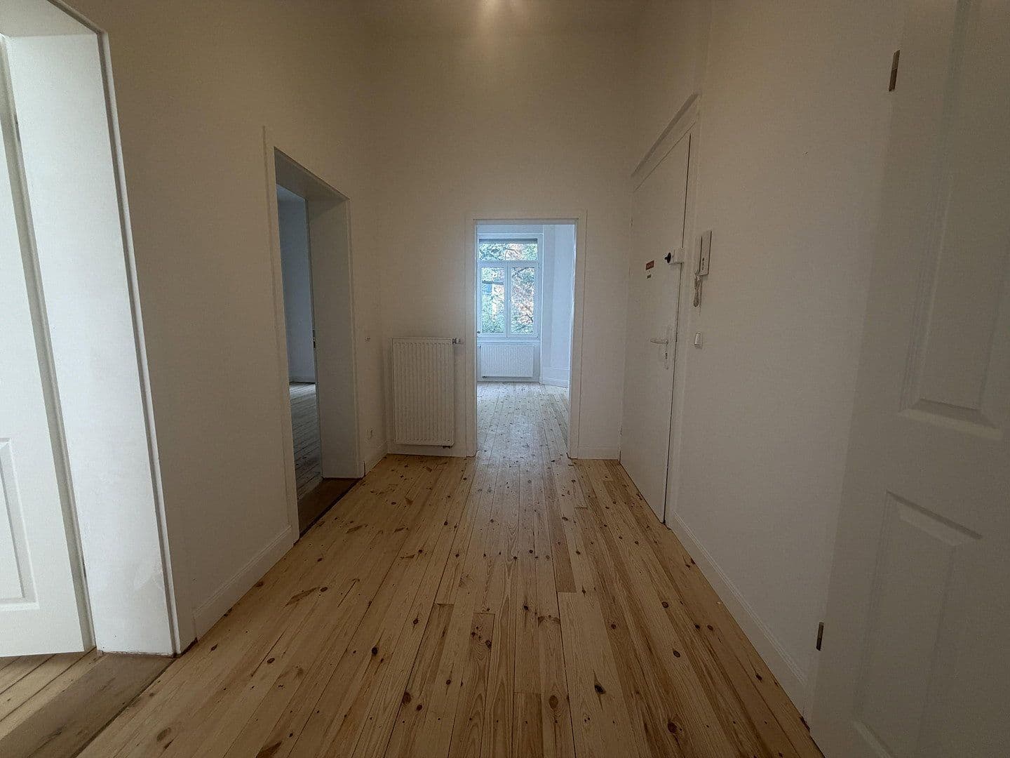 Prenájom bytu 3-izbový 75 m², Bergerstraße 111, Frankfurt am Main, Hesensko Prenájom bytu 3-izbový 75 m², Bergerstraße 111, Frankfurt am Main, Hesensko