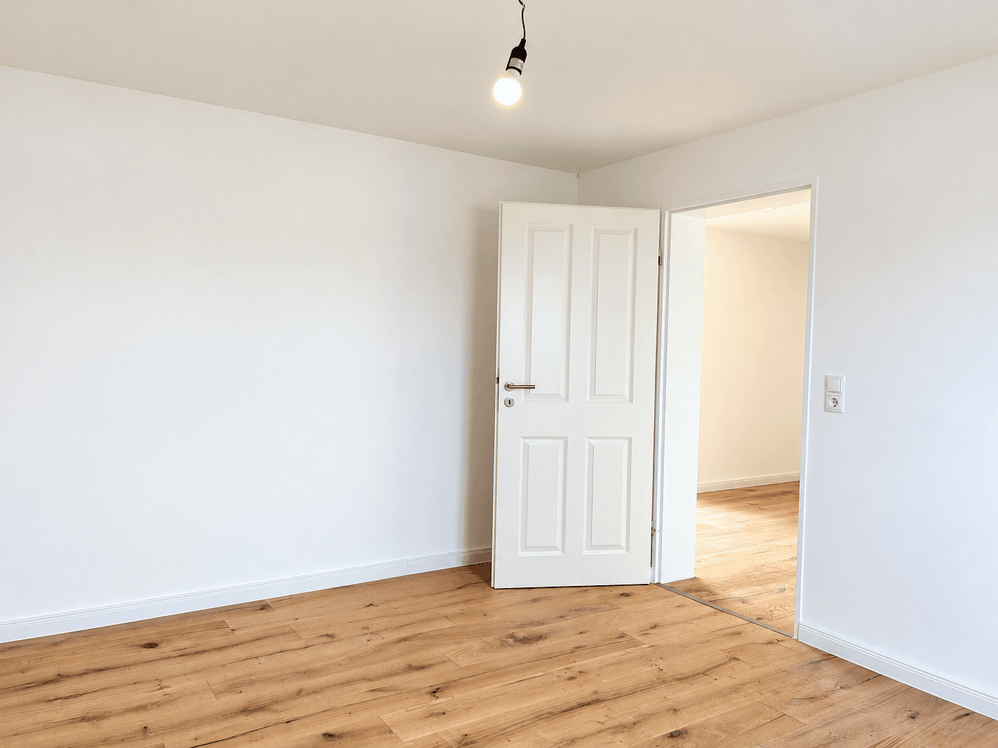 Prenájom bytu 2-izbový 77 m², Vogelsanger Str. 82b, Wetter (Ruhr), Severné Porýnie - Westfálsko Prenájom bytu 2-izbový 77 m², Vogelsanger Str. 82b, Wetter (Ruhr), Severné Porýnie - Westfálsko