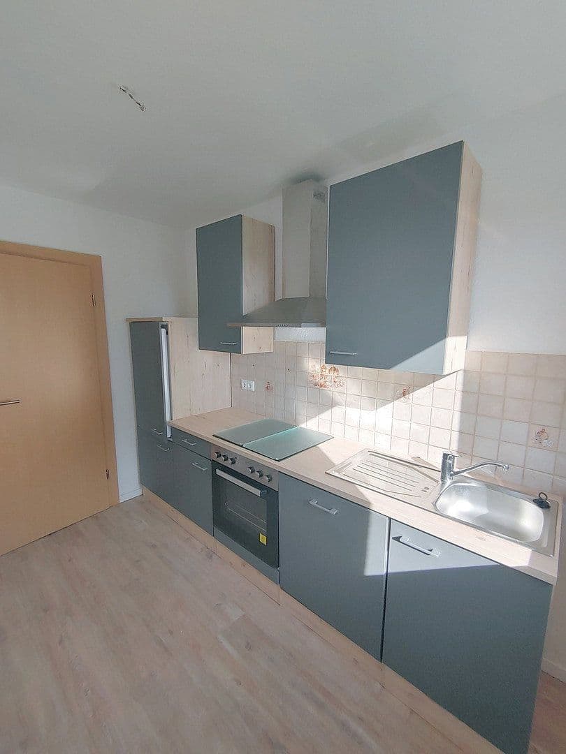 Prenájom bytu 2-izbový 50 m², Straße des Aufbaus 4, Borna, Sasko Prenájom bytu 2-izbový 50 m², Straße des Aufbaus 4, Borna, Sasko
