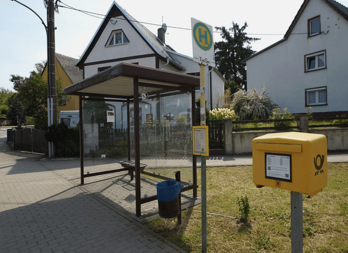 Prenájom bytu 2-izbový 50 m², Straße des Aufbaus 4, Borna, Sasko Prenájom bytu 2-izbový 50 m², Straße des Aufbaus 4, Borna, Sasko