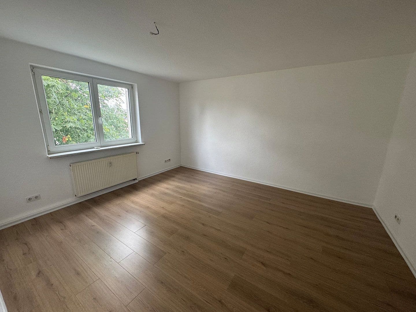 Prenájom bytu 2-izbový 50 m², Straße des Aufbaus 4, Borna, Sasko Prenájom bytu 2-izbový 50 m², Straße des Aufbaus 4, Borna, Sasko