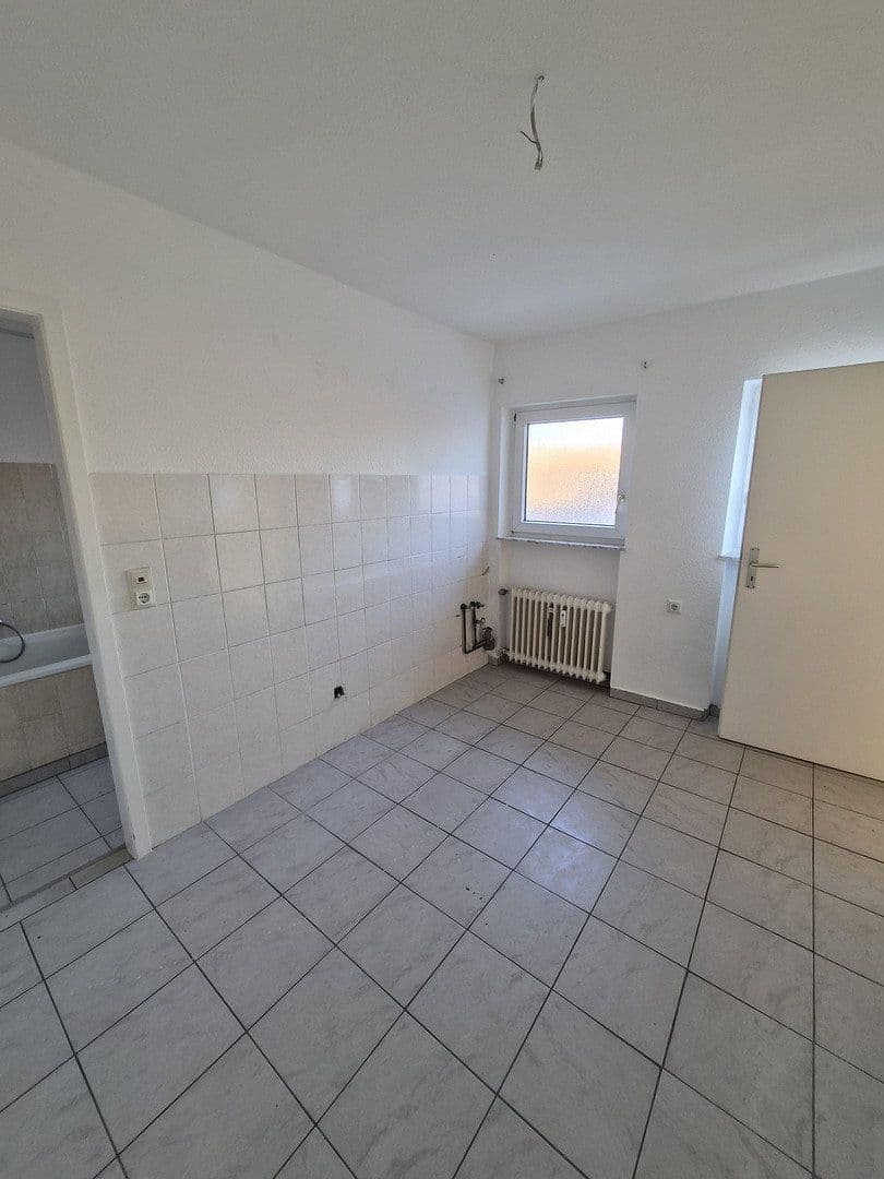 Prenájom bytu 3-izbový 63 m², Hauptstraße 8, Eppertshausen, Hesensko Prenájom bytu 3-izbový 63 m², Hauptstraße 8, Eppertshausen, Hesensko
