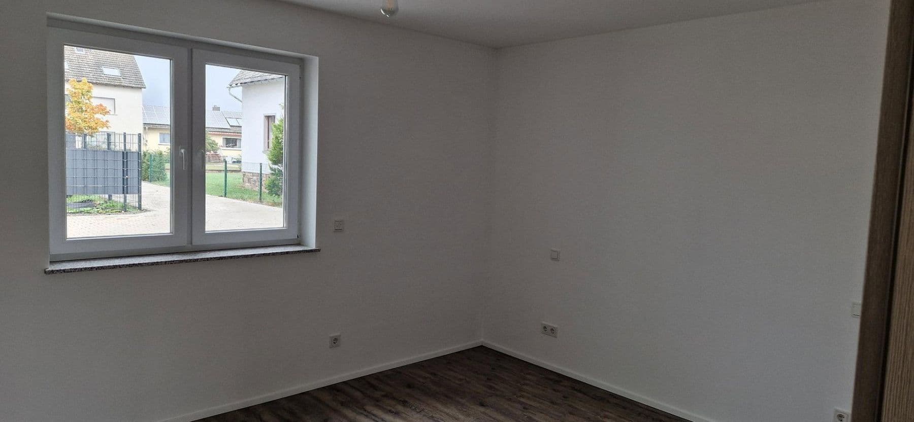 Prenájom bytu 3-izbový 90 m², Argenthal, Porýnie-Falcko Prenájom bytu 3-izbový 90 m², Argenthal, Porýnie-Falcko