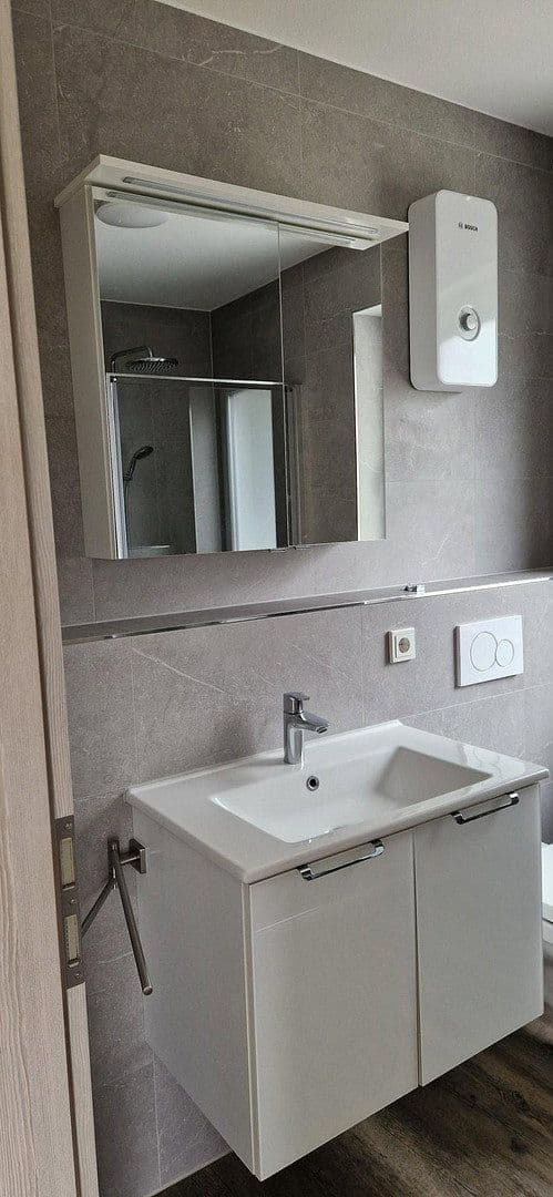 Prenájom bytu 2-izbový 60 m², Argenthal, Porýnie-Falcko Prenájom bytu 2-izbový 60 m², Argenthal, Porýnie-Falcko