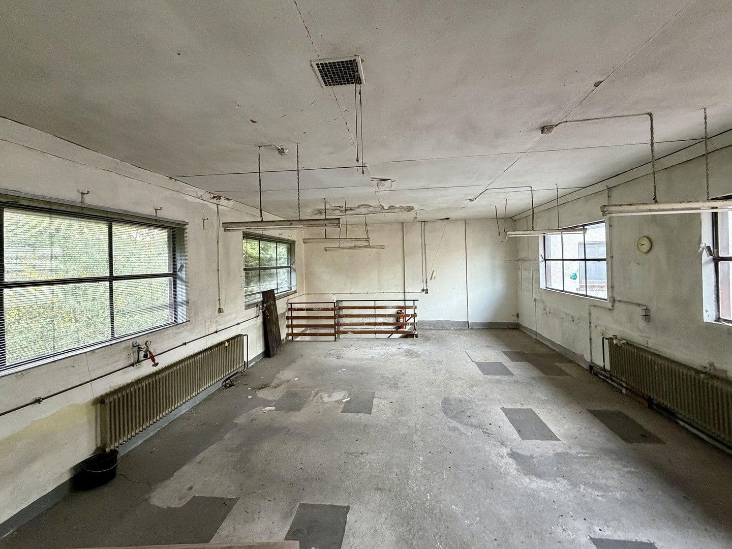 Predaj domu 196 m², pozemok 1.478 m², Klingstraße 12, Freiensteinau, Hesensko Predaj domu 196 m², pozemok 1.478 m², Klingstraße 12, Freiensteinau, Hesensko