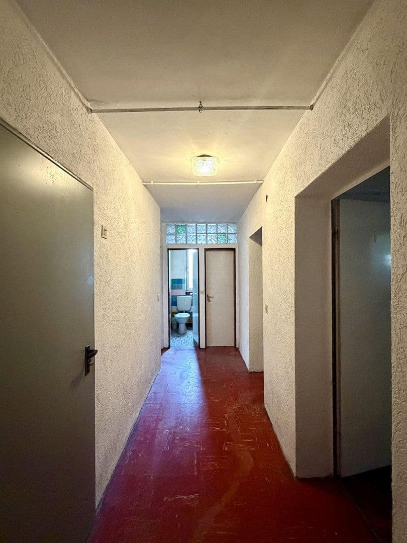 Predaj domu 196 m², pozemok 1.478 m², Klingstraße 12, Freiensteinau, Hesensko Predaj domu 196 m², pozemok 1.478 m², Klingstraße 12, Freiensteinau, Hesensko