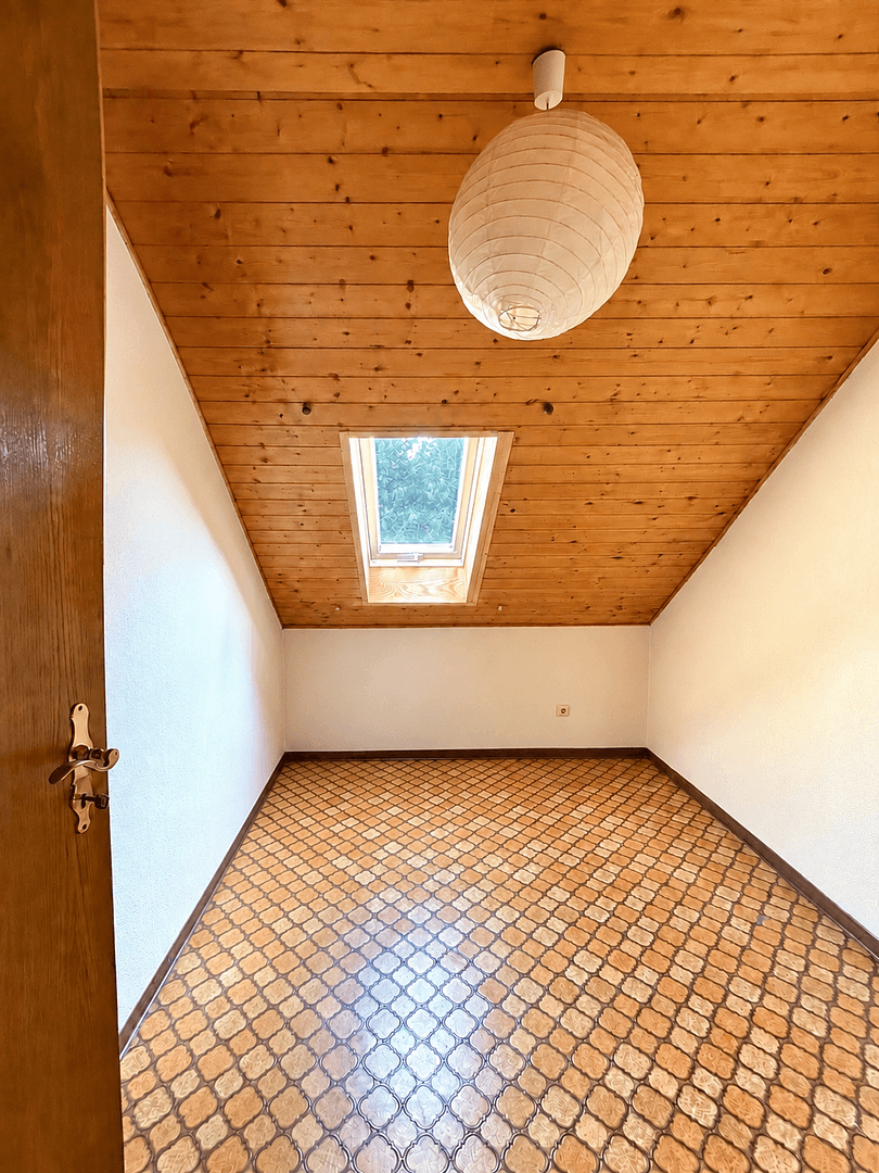 Predaj domu 196 m², pozemok 1.478 m², Klingstraße 12, Freiensteinau, Hesensko Predaj domu 196 m², pozemok 1.478 m², Klingstraße 12, Freiensteinau, Hesensko