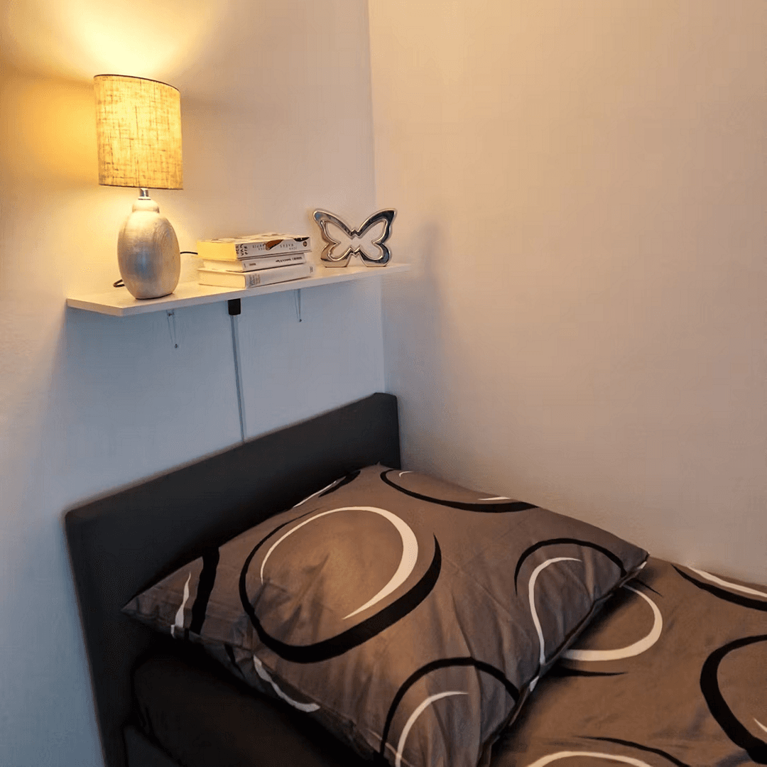 Prenájom bytu 1-izbový 33 m², München, Bavorsko Prenájom bytu 1-izbový 33 m², München, Bavorsko