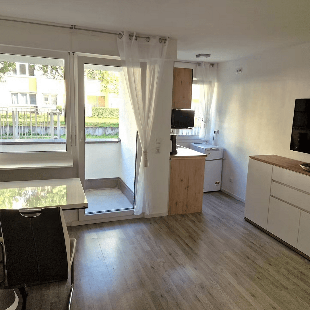 Prenájom bytu 1-izbový 33 m², München, Bavorsko Prenájom bytu 1-izbový 33 m², München, Bavorsko
