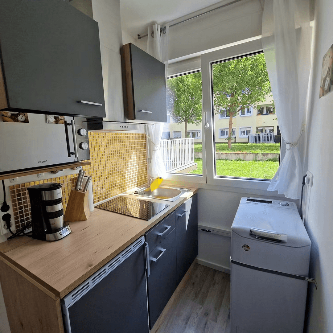Prenájom bytu 1-izbový 33 m², München, Bavorsko Prenájom bytu 1-izbový 33 m², München, Bavorsko