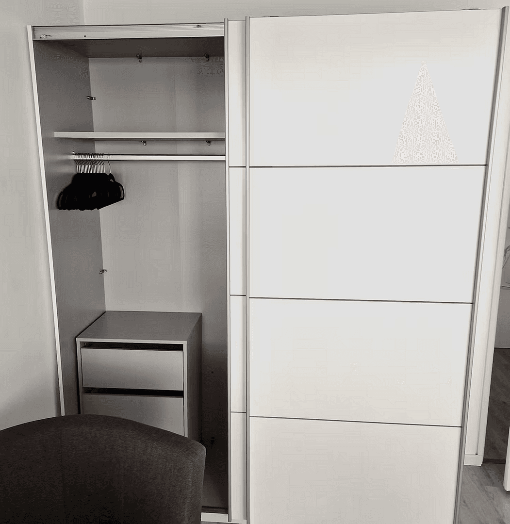 Prenájom bytu 1-izbový 33 m², München, Bavorsko Prenájom bytu 1-izbový 33 m², München, Bavorsko