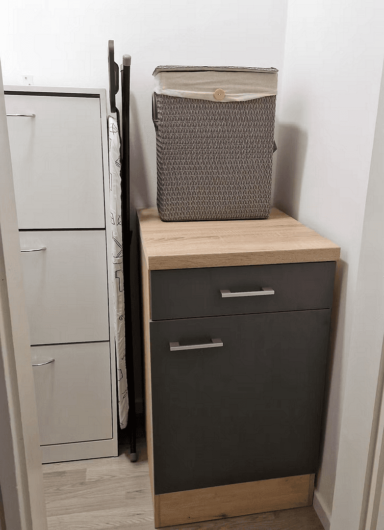 Prenájom bytu 1-izbový 33 m², München, Bavorsko Prenájom bytu 1-izbový 33 m², München, Bavorsko