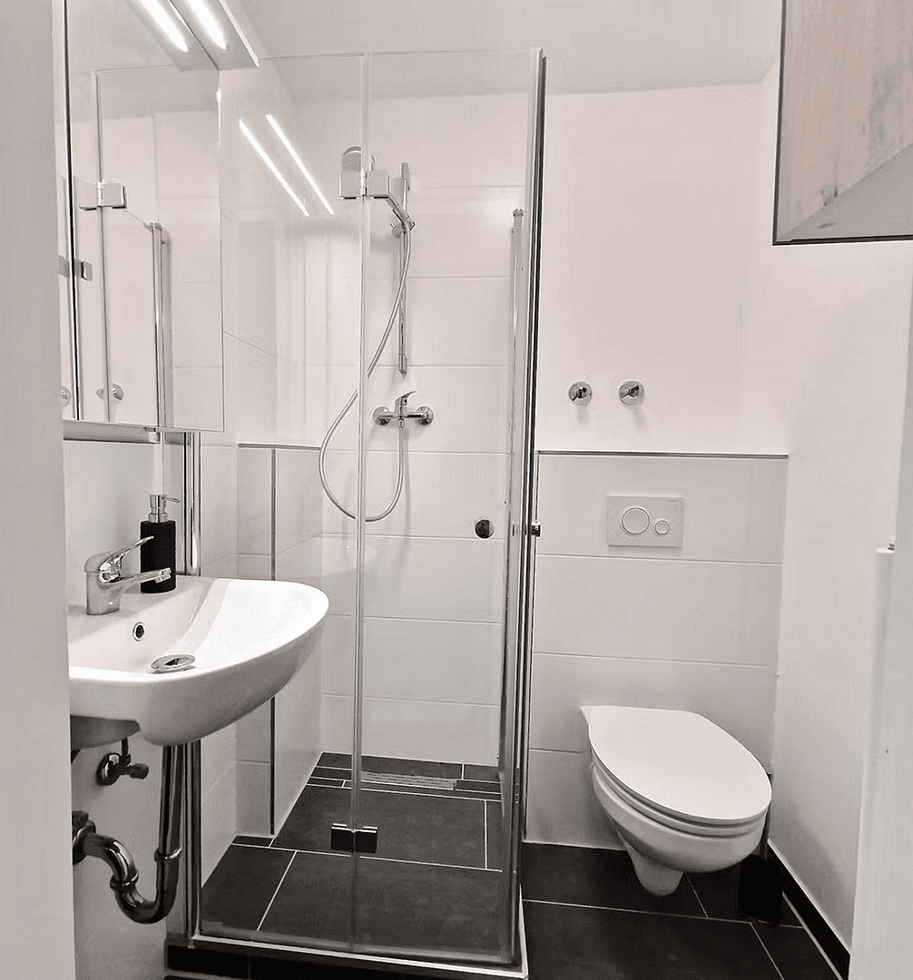 Prenájom bytu 1-izbový 33 m², München, Bavorsko Prenájom bytu 1-izbový 33 m², München, Bavorsko
