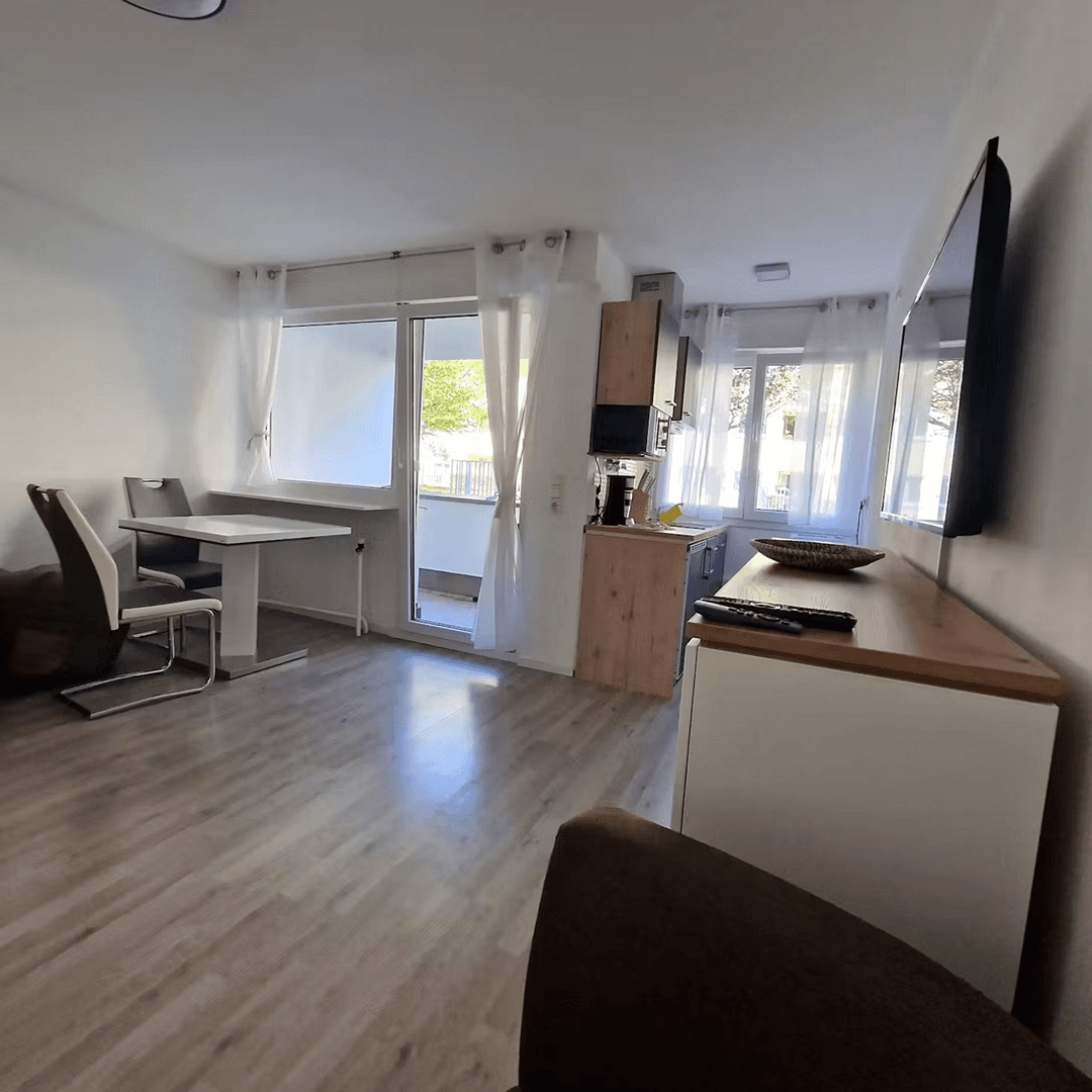 Prenájom bytu 1-izbový 33 m², München, Bavorsko Prenájom bytu 1-izbový 33 m², München, Bavorsko