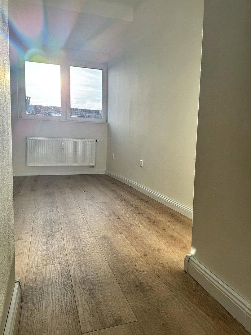 Prenájom bytu 2-izbový 45 m², Köln, Severné Porýnie - Westfálsko Prenájom bytu 2-izbový 45 m², Köln, Severné Porýnie - Westfálsko