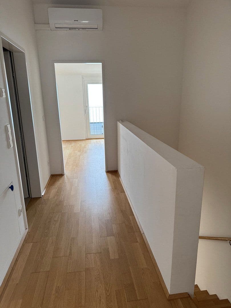Predaj bytu 4-izbový 110 m², Jedlersdorfer Straße 142, Wien, Viedeň Predaj bytu 4-izbový 110 m², Jedlersdorfer Straße 142, Wien, Viedeň