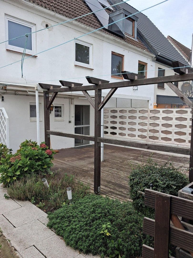 Predaj domu 111 m², pozemok 332 m², Wilhelm-Raabe-Straße 57, Preetz, Šlezvicko-Holštajnsko Predaj domu 111 m², pozemok 332 m², Wilhelm-Raabe-Straße 57, Preetz, Šlezvicko-Holštajnsko