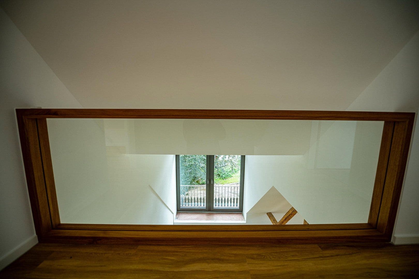 Prenájom bytu 5-izbový 155 m², Wennigsen (Deister), Dolné Sasko Prenájom bytu 5-izbový 155 m², Wennigsen (Deister), Dolné Sasko